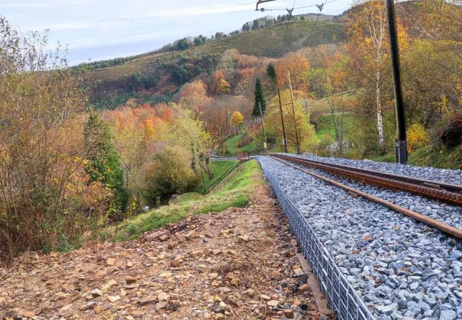 remplacement voie et ballast sur train touristique 3